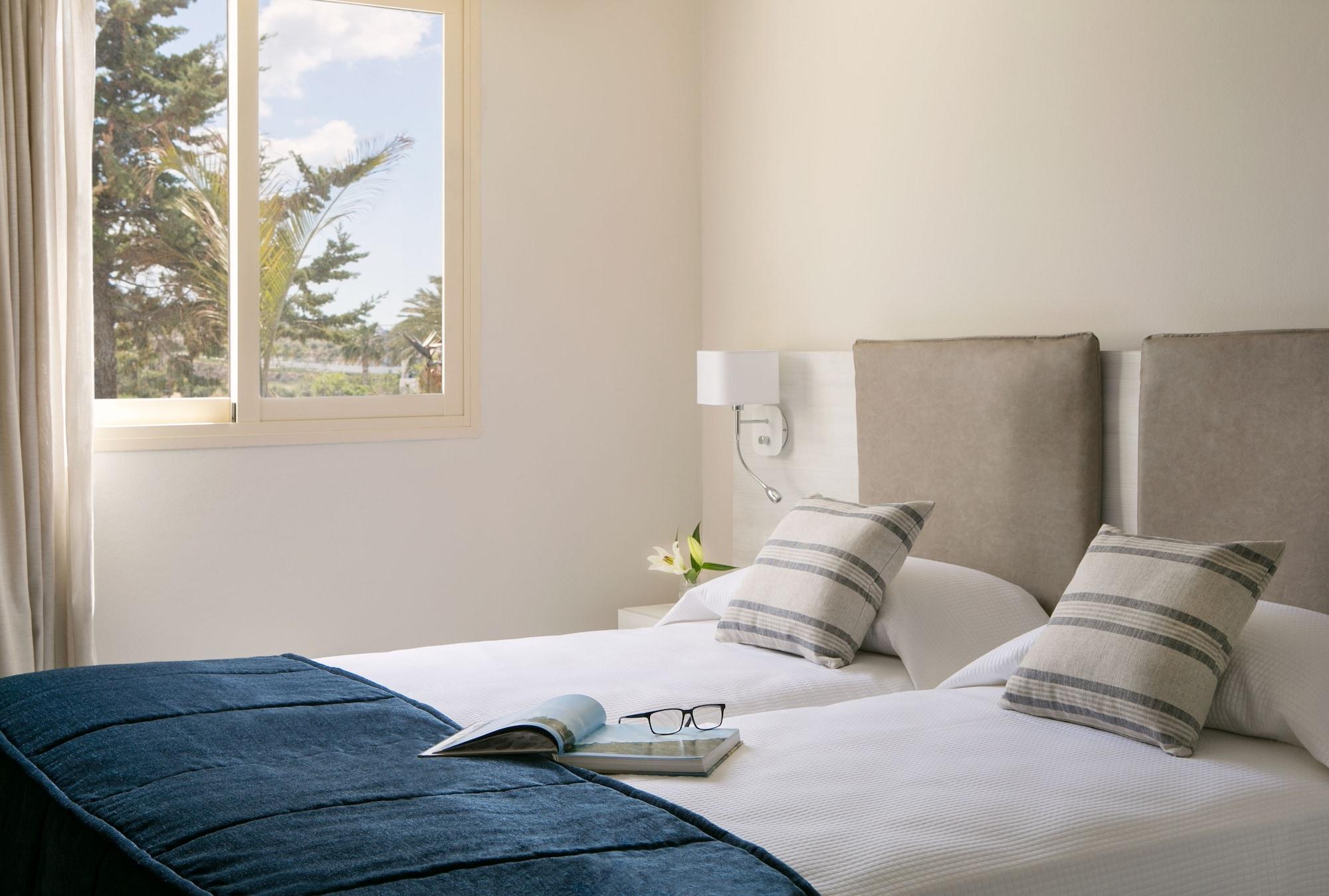 Hotel Louis Paphos Breeze Klorakas Esterno foto