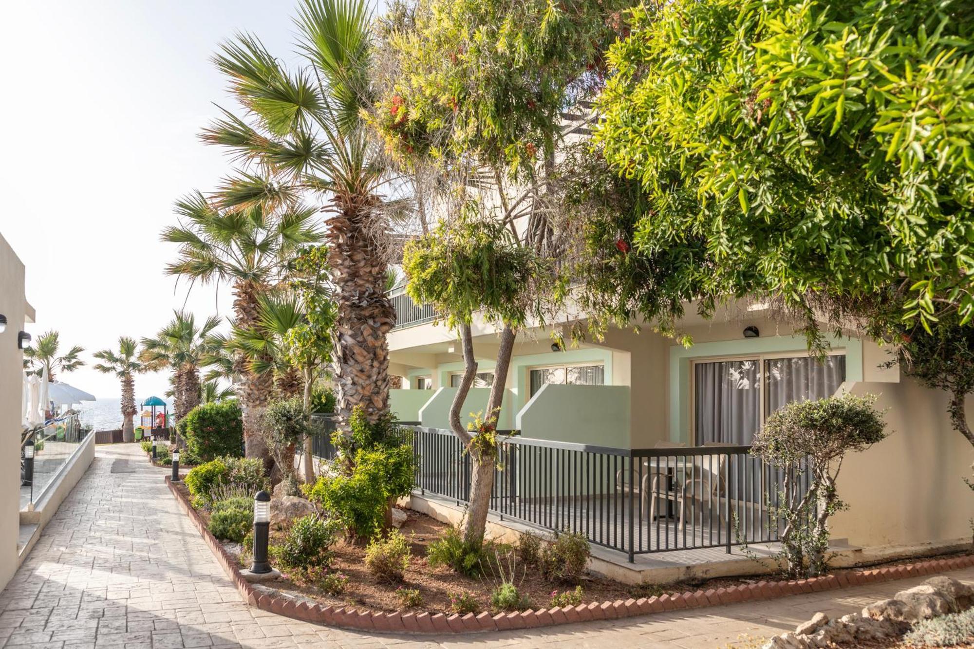 Hotel Louis Paphos Breeze Klorakas Esterno foto
