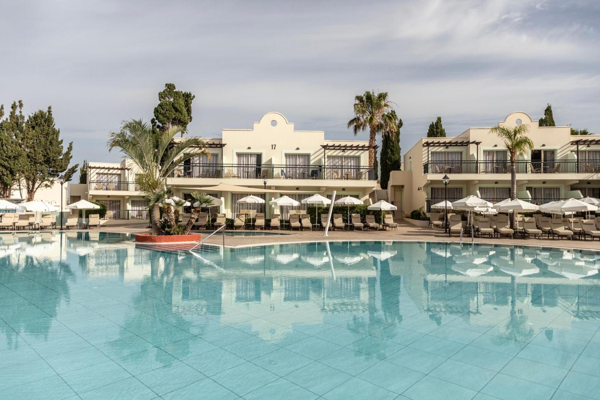 Hotel Louis Paphos Breeze Klorakas Esterno foto