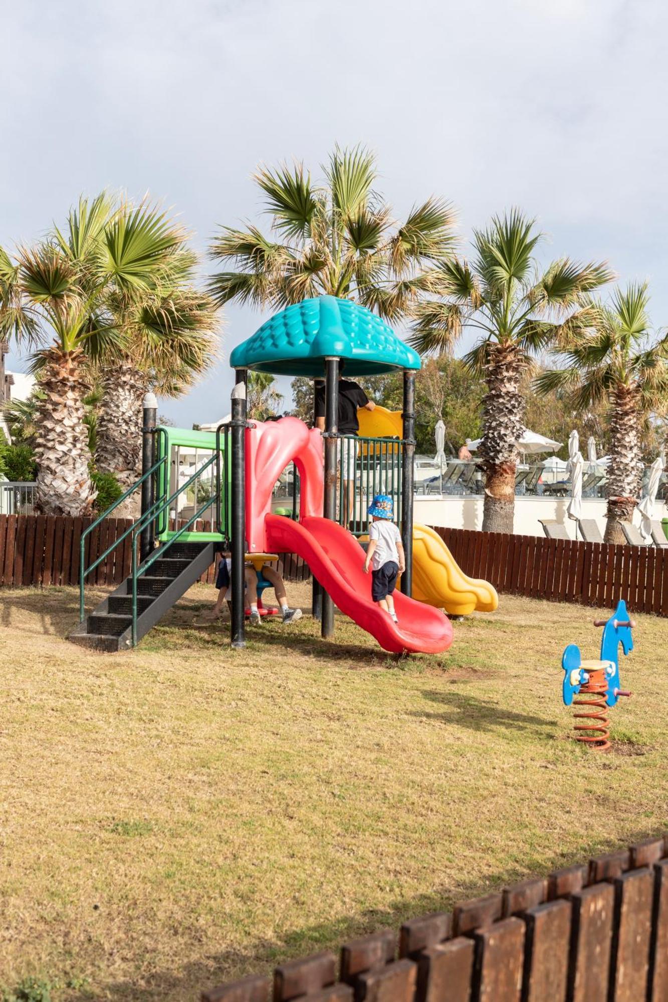 Hotel Louis Paphos Breeze Klorakas Esterno foto